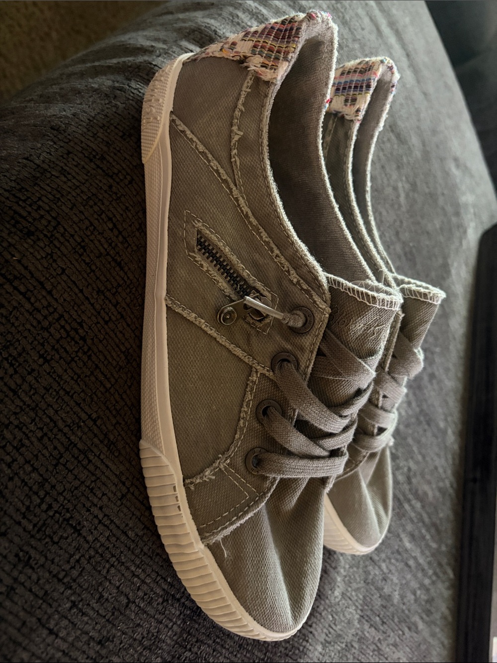 Blowfish Malibu Gray Canvas Slip-On Sneakers